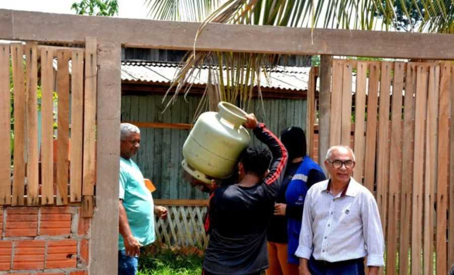 Prefeitura retoma entregas dos móveis e eletrodomésticos do Programa Recomeço para Famílias 2023